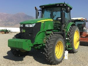 Image of 2012 John Deere 7200R Tractor 