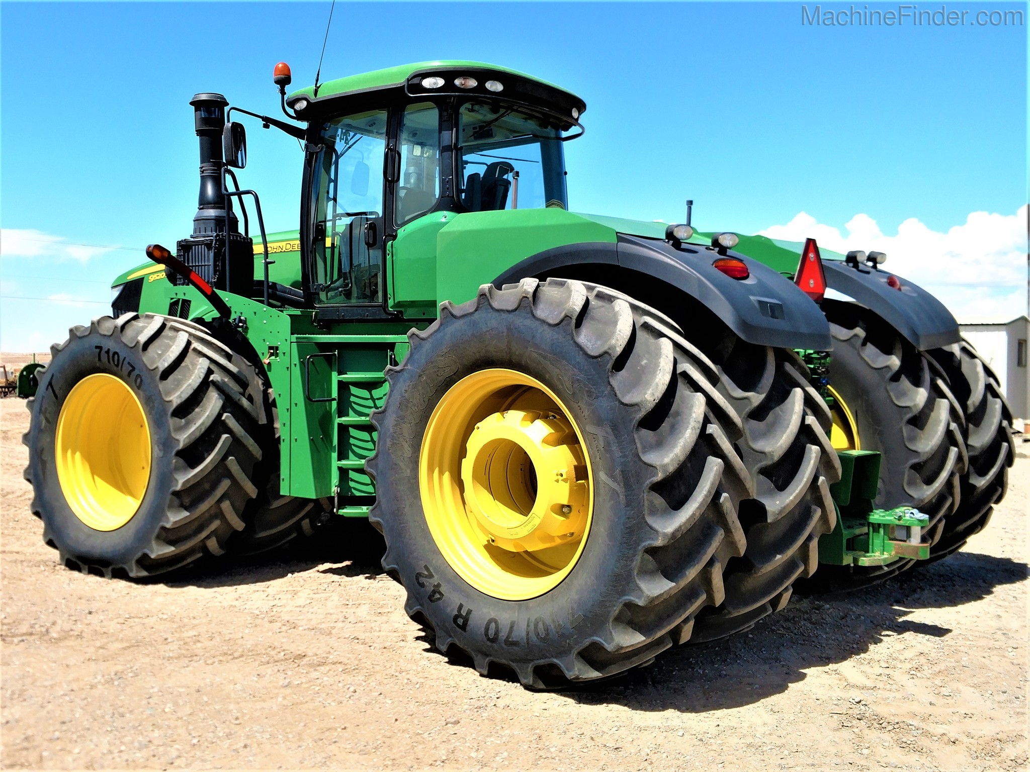 Image of John Deere 9520R Tractor