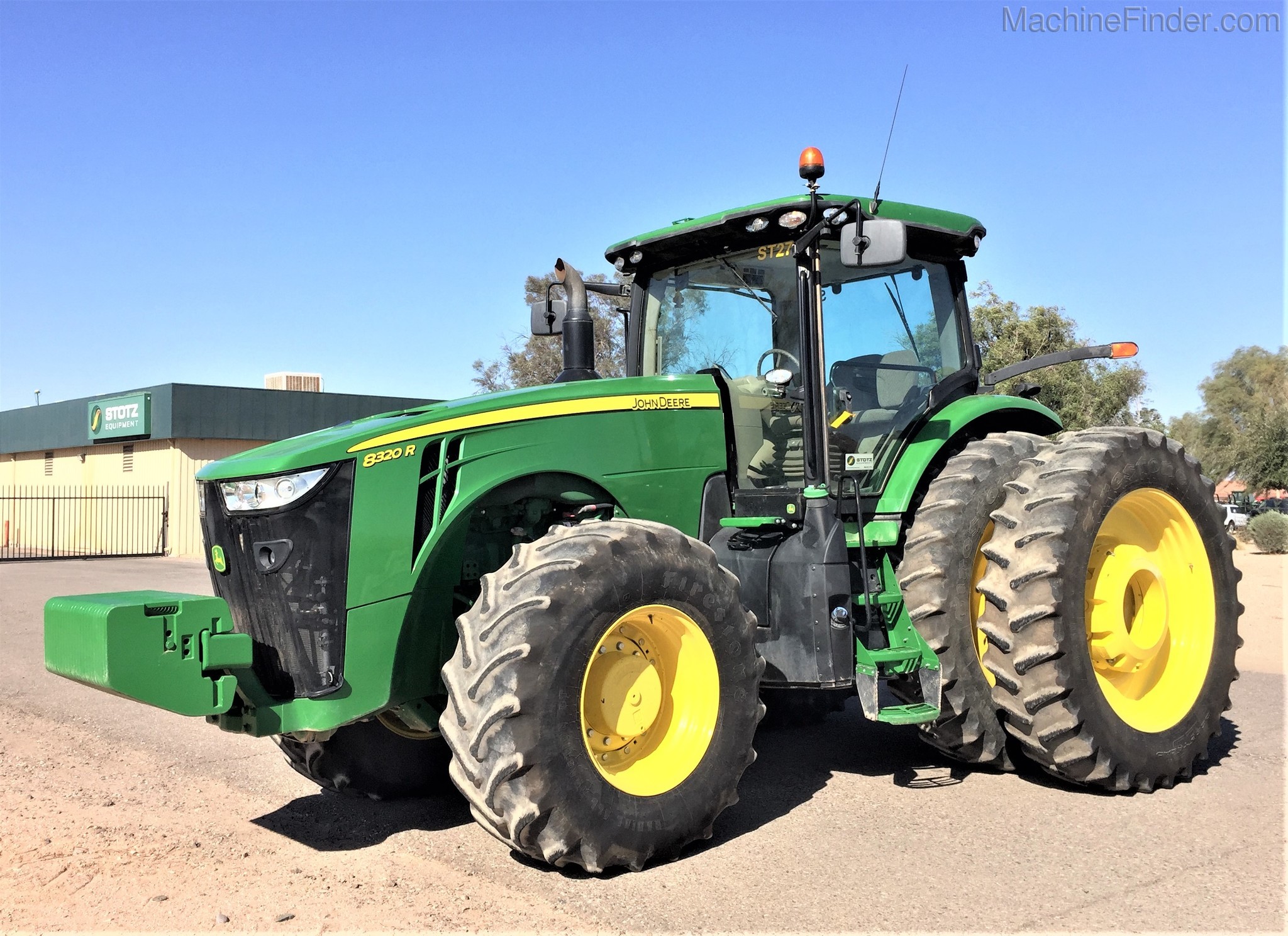 2017 JOHN DEERE 8320R